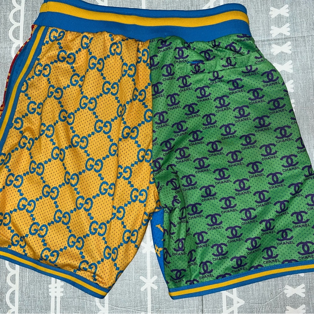 Chinatown Market Multicolor All Over Designer Shorts View 2